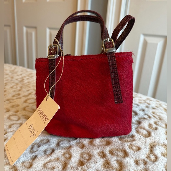 Cecconi Piero Burgundy and Red Mini Crossbody Bag 
Made in Italy. Women’s - Picture 3 of 11